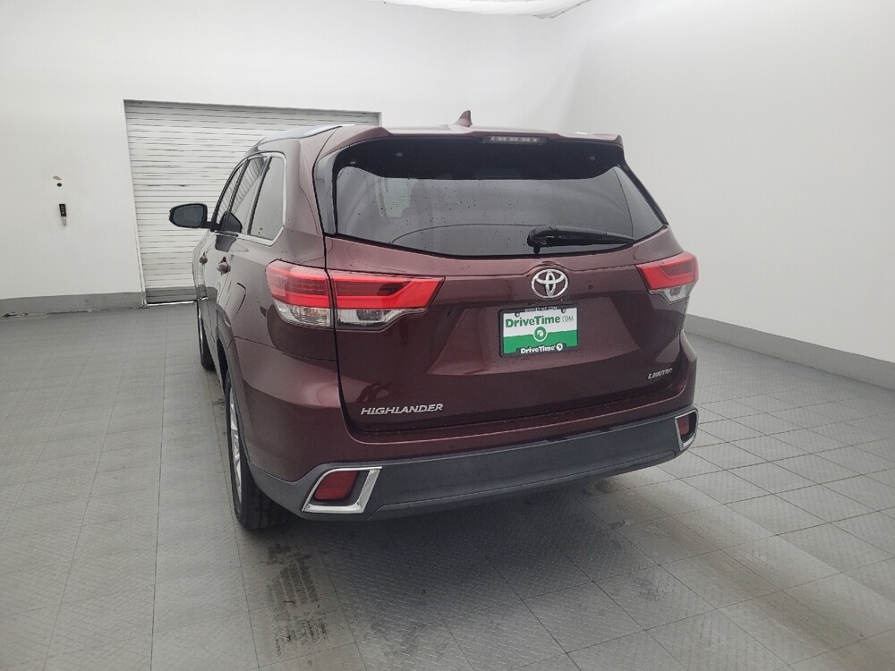 2017 Toyota Highlander in Fort Myers, FL 33907 - 18098865 6
