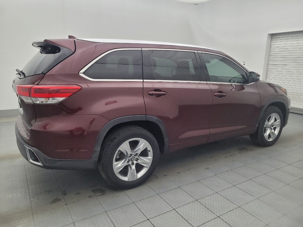 2017 Toyota Highlander in Fort Myers, FL 33907 - 18098865 10