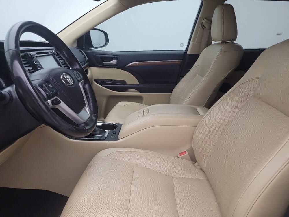 2017 Toyota Highlander in Fort Myers, FL 33907 - 18098865 17