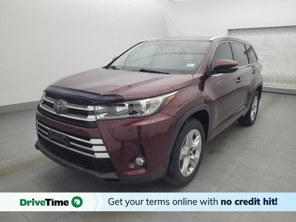 2017 Toyota Highlander in Fort Myers, FL 33907 - 18098865