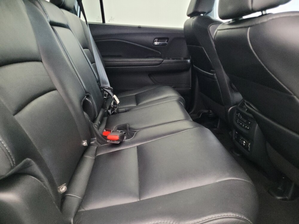 2020 Honda Pilot in Tampa, FL 33619 - 18098869 19