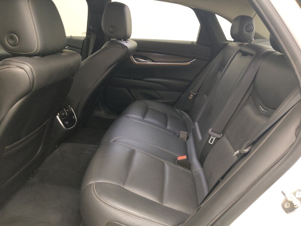 2018 Cadillac XTS in Tampa, FL 33619 - 18098880 18