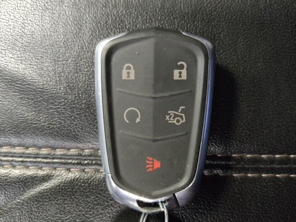 2018 Cadillac XTS in Tampa, FL 33619 - 18098880 32