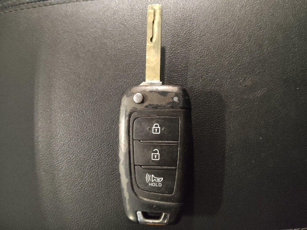 2020 Hyundai Santa Fe in Kissimmee, FL 34744 - 18098886 32