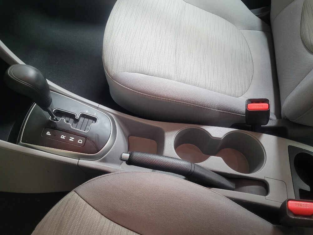 2016 Hyundai Accent in Winston-Salem, NC 27103 - 18098892 26