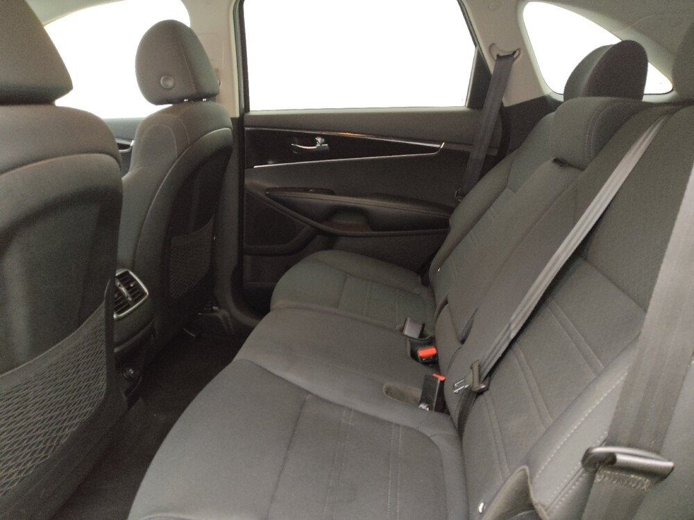 2020 Kia Sorento in Charleston, SC 29414 - 18098893 18