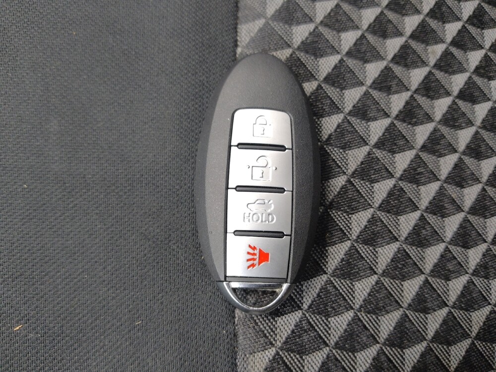 2020 Nissan Versa in Raleigh, NC 27604 - 18098894 32