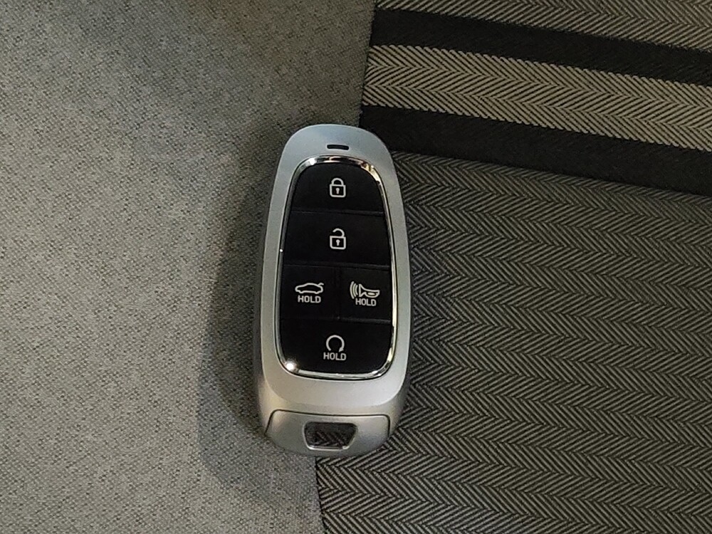 2021 Hyundai Sonata in Winston-Salem, NC 27103 - 18098901 32