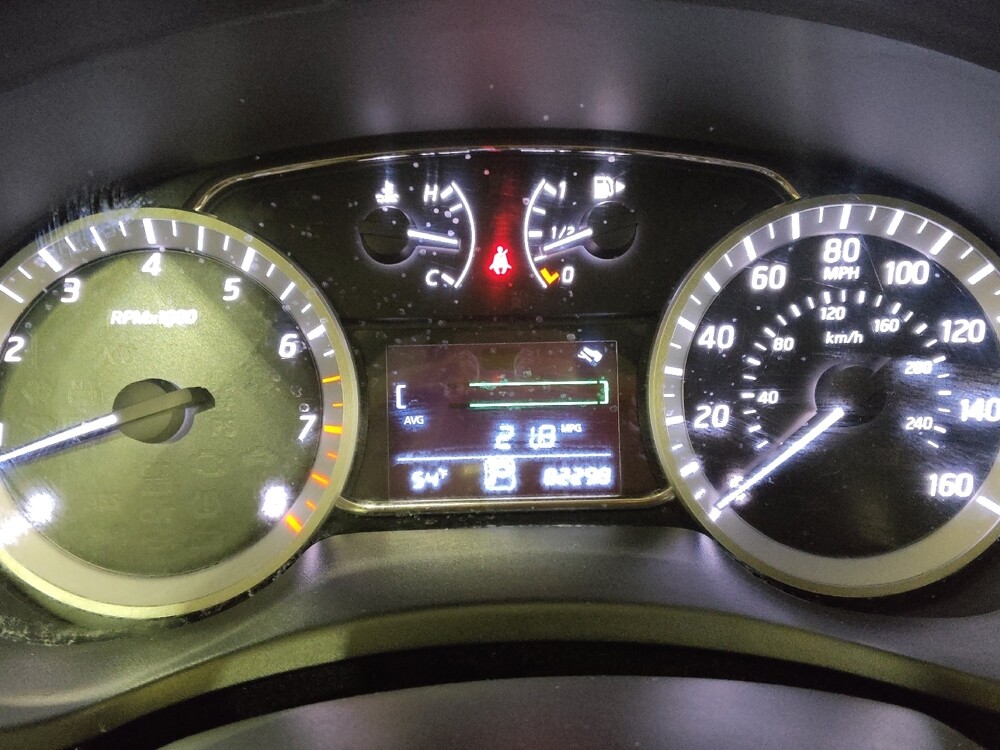 2015 Nissan Sentra in Greenville, SC 29607 - 18098904 23