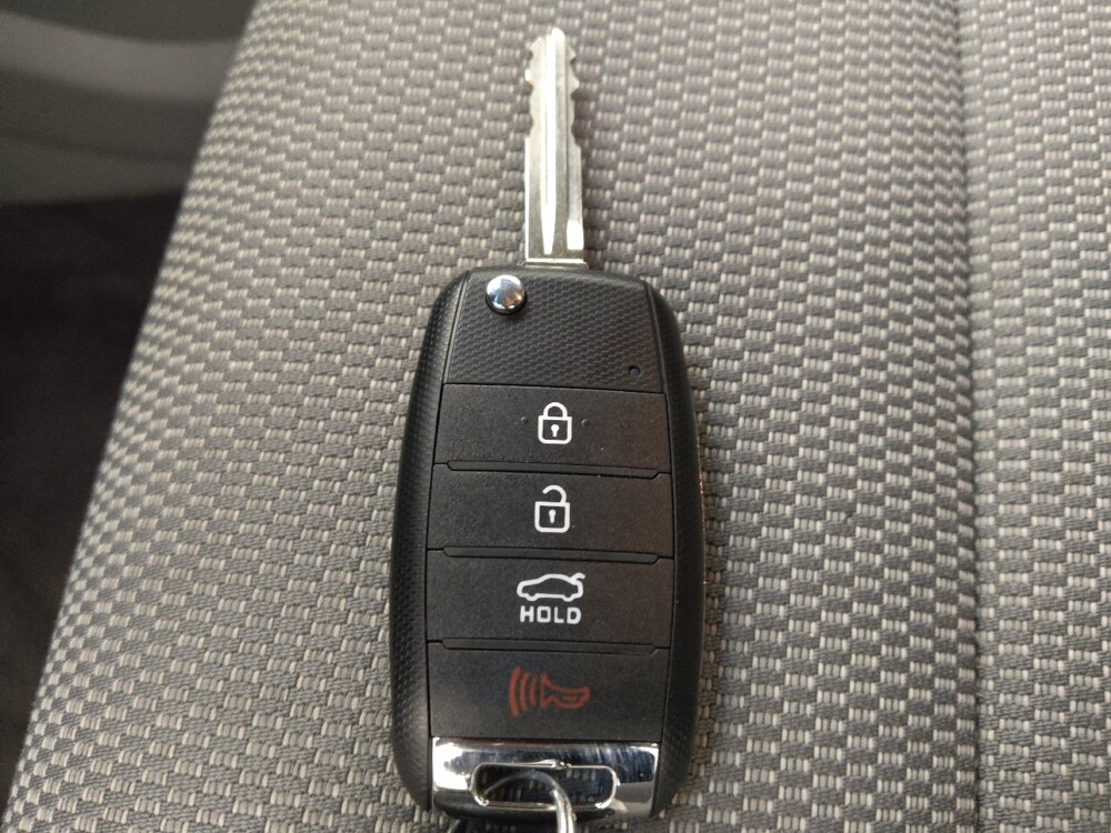 2017 Kia Forte in Denver, CO 80012 - 18098907 32