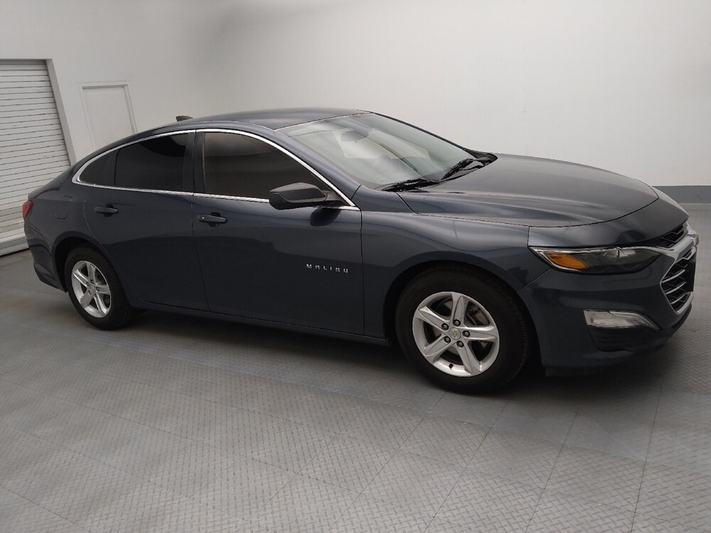 2019 Chevrolet Malibu in Denver, CO 80012 - 18098908 11