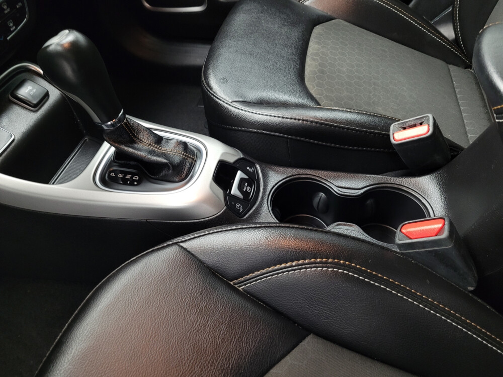 2020 Jeep Compass in Memphis, TN 38115 - 18098909 26