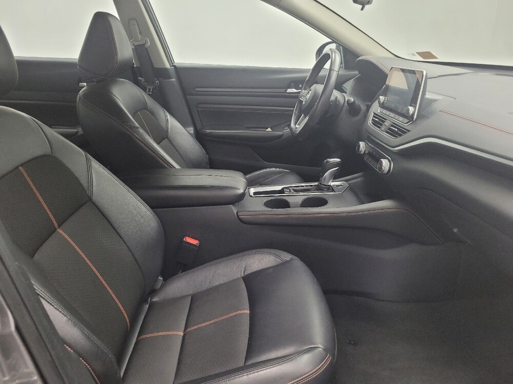 2022 Nissan Altima in Huntsville, AL 35816 - 18098910 21