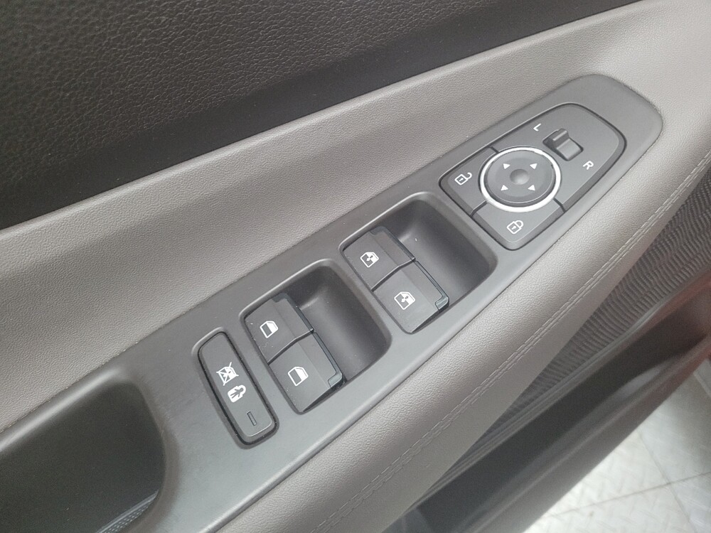 2019 Hyundai Santa Fe in Memphis, TN 38115 - 18098916 27