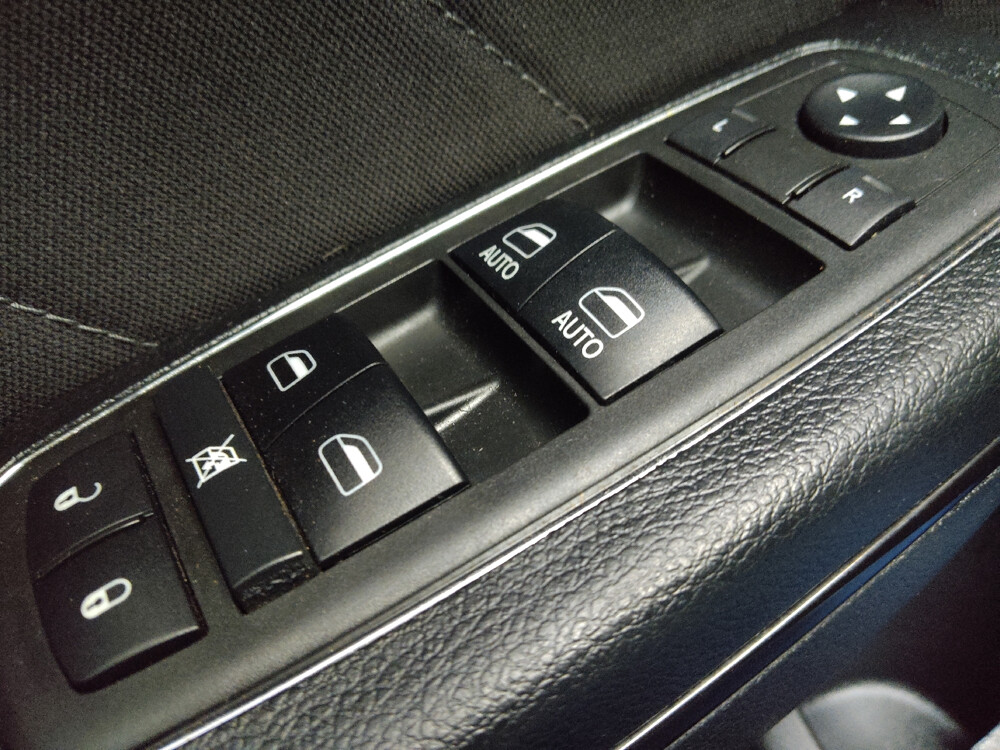 2018 Dodge Charger in San Antonio, TX 78238 - 18098919 27