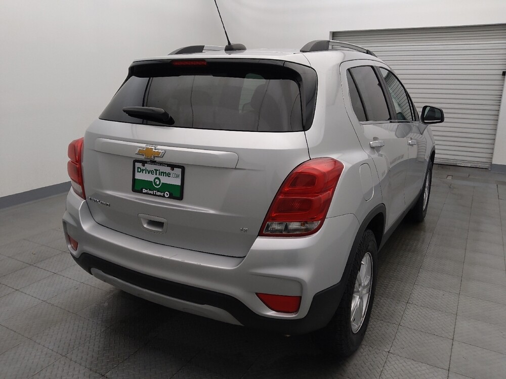 2019 Chevrolet Trax in Houston, TX 77074 - 18098926 7