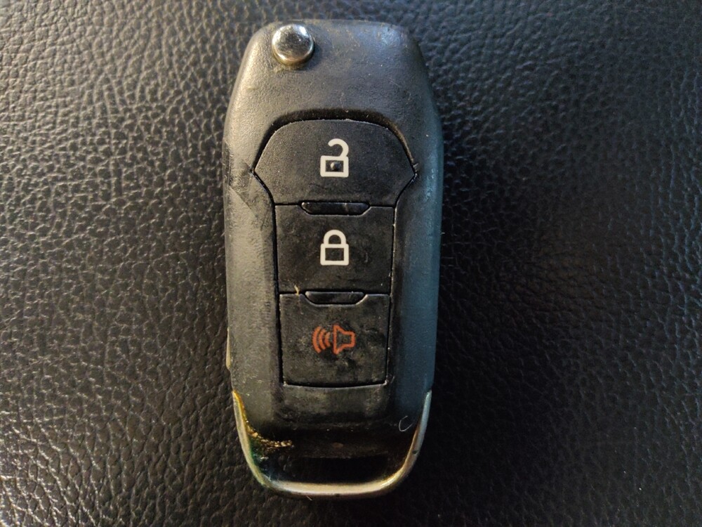 2016 Ford F150 in San Antonio, TX 78238 - 18098927 32