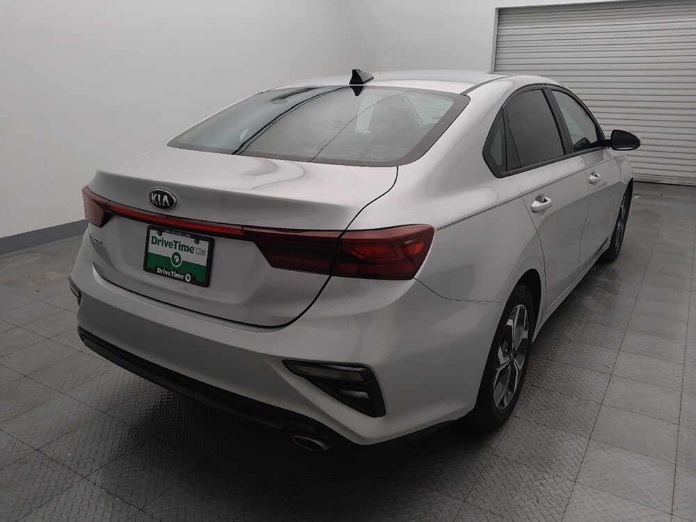 2021 Kia Forte in Houston, TX 77074 - 18098931 7