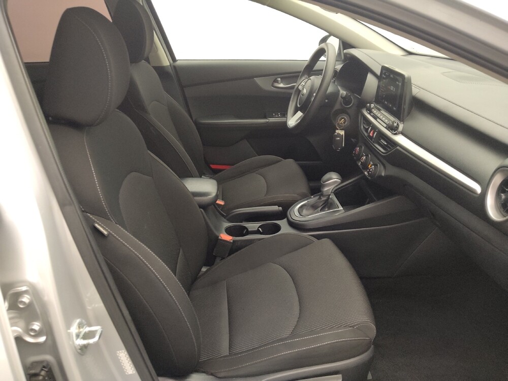 2021 Kia Forte in Houston, TX 77074 - 18098931 21