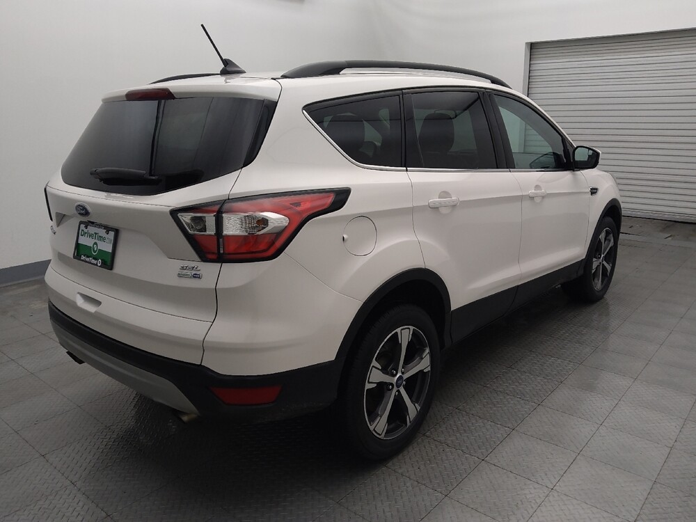 2018 Ford Escape in Houston, TX 77074 - 18098932 9