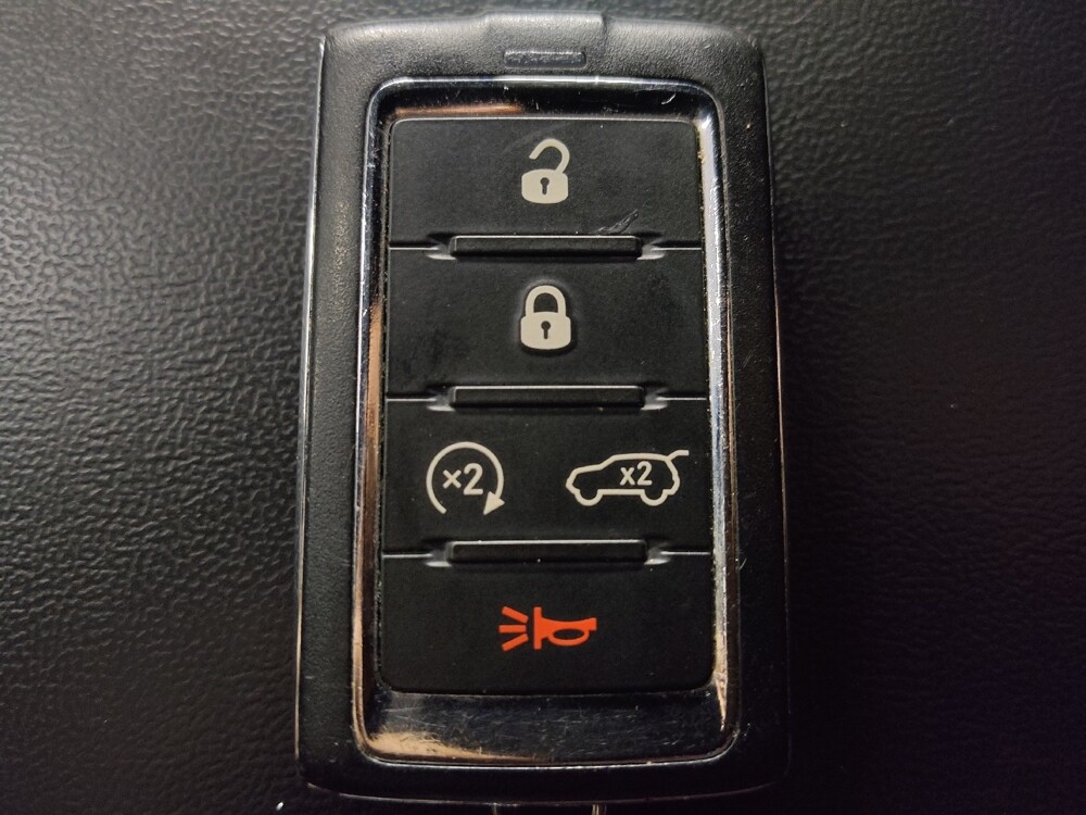 2021 Jeep Grand Cherokee L in San Antonio, TX 78238 - 18098935 32