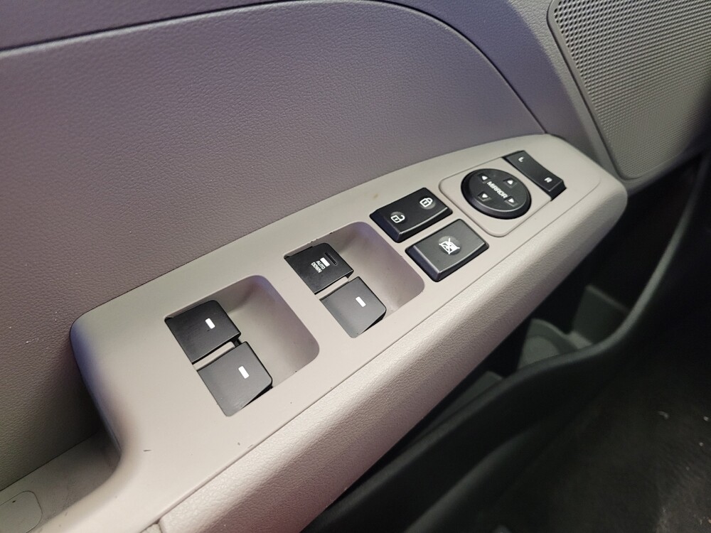 2020 Hyundai Elantra in Louisville, KY 40258 - 18098937 27