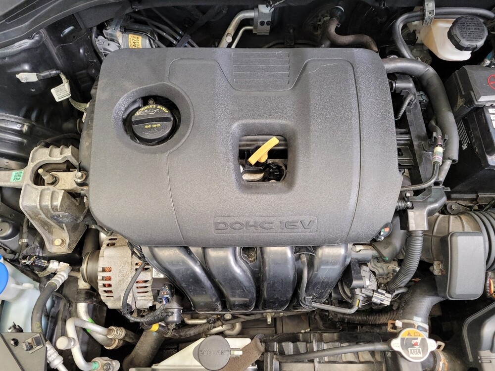 2020 Hyundai Elantra in Grand Rapids, MI 49508 - 18098938 30