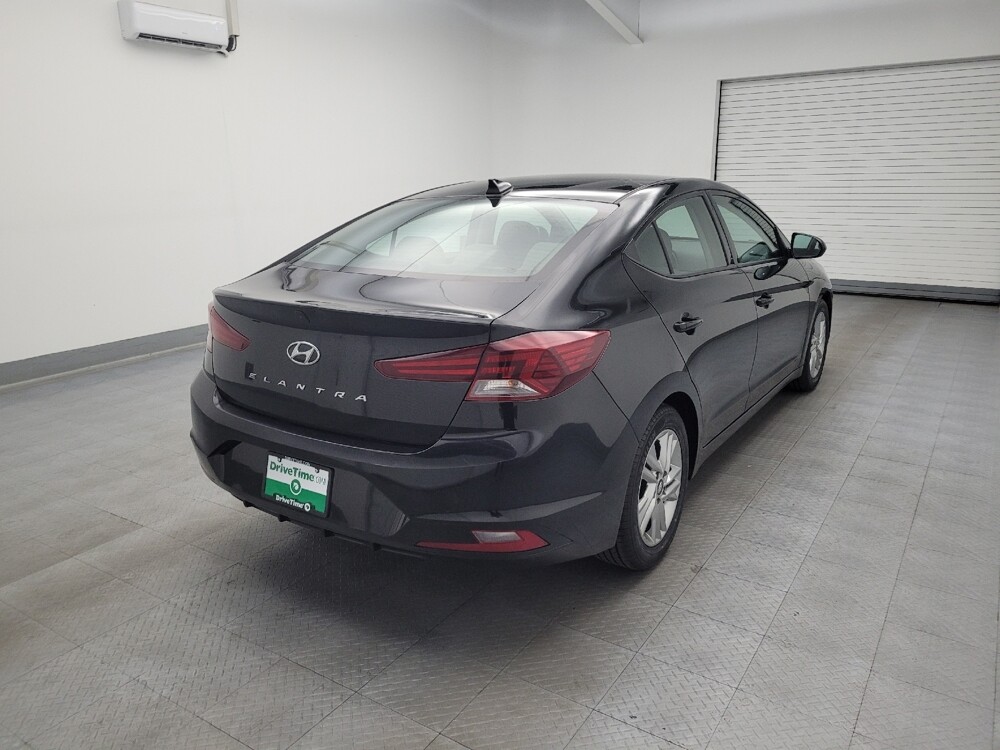 2020 Hyundai Elantra in Grand Rapids, MI 49508 - 18098938 9