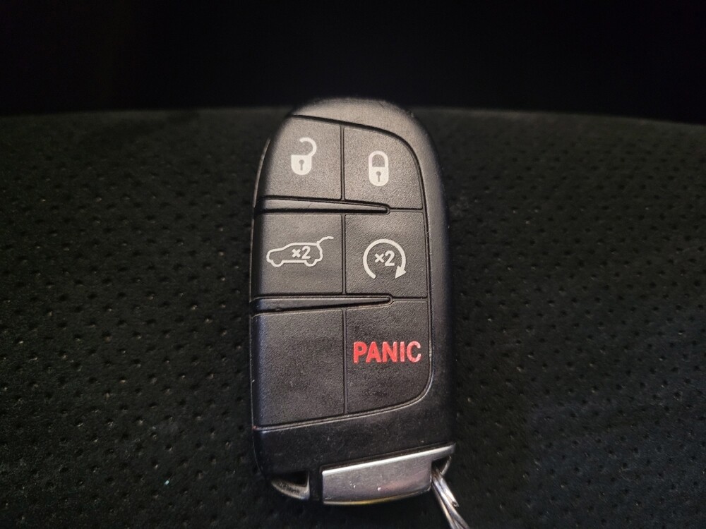 2018 Dodge Durango in Louisville, KY 40258 - 18098939 32