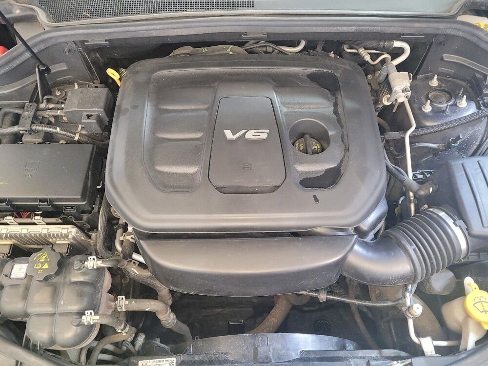 2018 Dodge Durango in Louisville, KY 40258 - 18098939 30