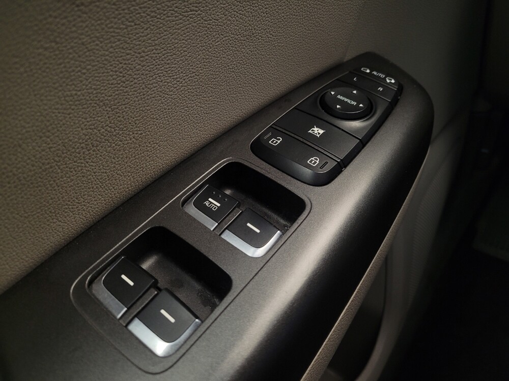 2017 Kia Sportage in Columbus, OH 43231 - 18098940 27