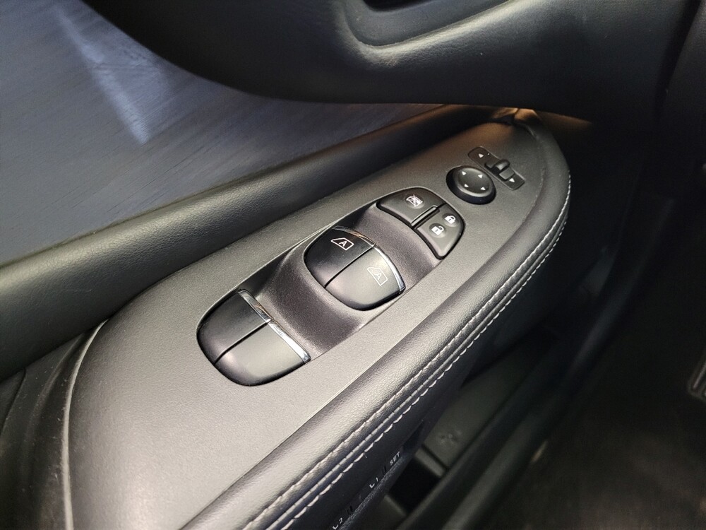 2017 Nissan Murano in Louisville, KY 40258 - 18098941 27