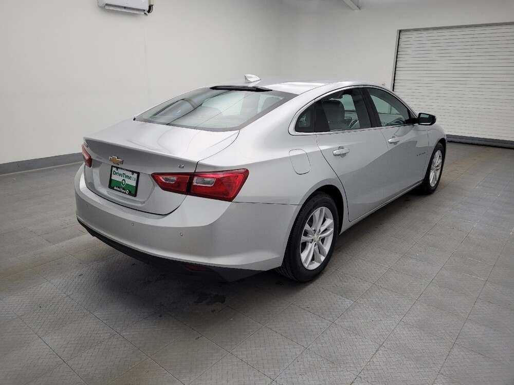 2018 Chevrolet Malibu in Louisville, KY 40258 - 18098942 9
