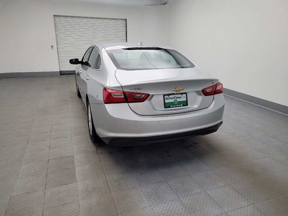 2018 Chevrolet Malibu in Louisville, KY 40258 - 18098942 6