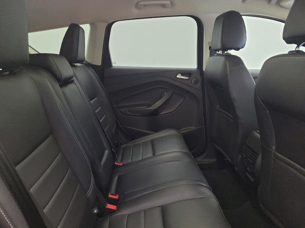 2016 Ford Escape in Louisville, KY 40258 - 18098944 19