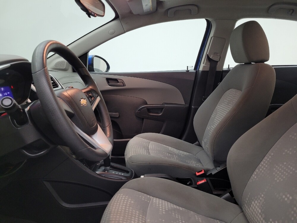 2020 Chevrolet Sonic in Maple Heights, OH 44137 - 18098948 17