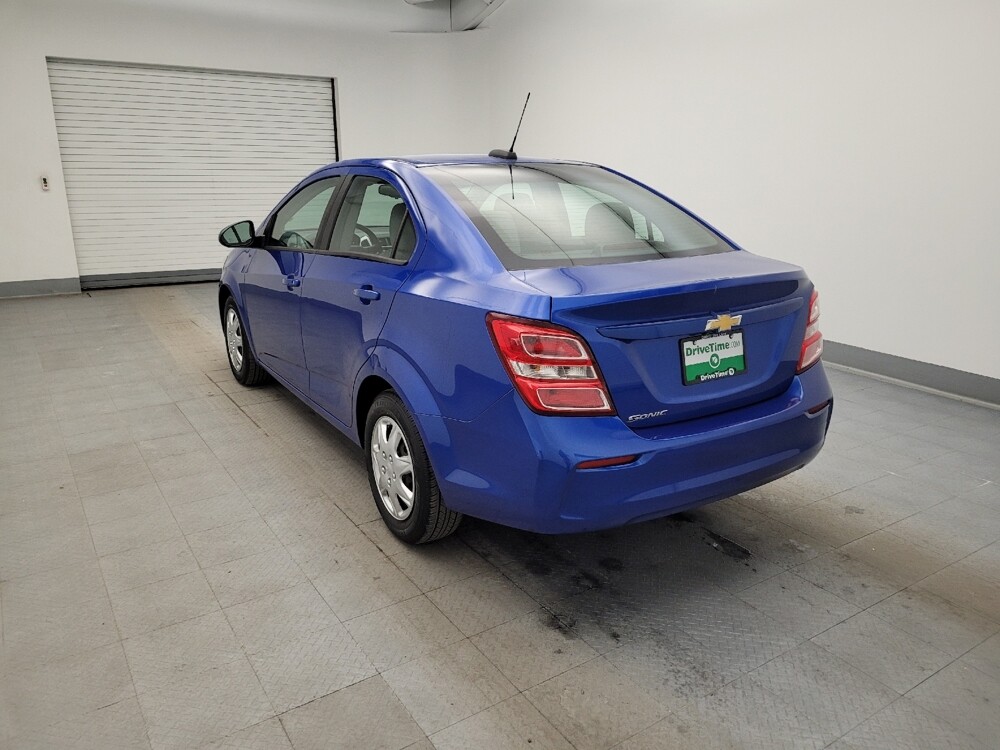 2020 Chevrolet Sonic in Maple Heights, OH 44137 - 18098948 5