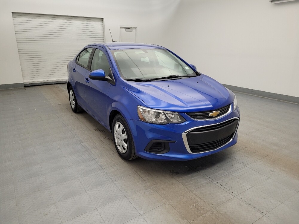 2020 Chevrolet Sonic in Maple Heights, OH 44137 - 18098948 13