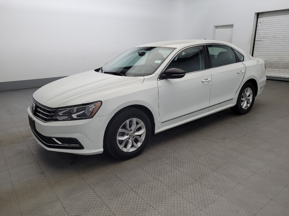 2017 Volkswagen Passat in Chesapeake, VA 23320 - 18098957 2