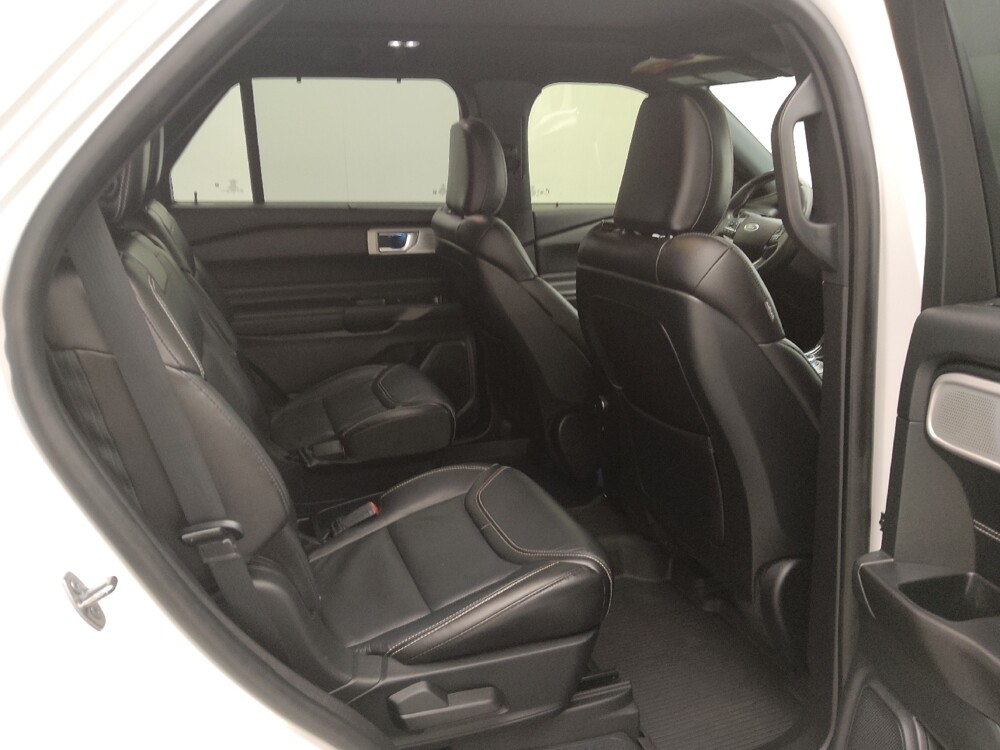 2020 Ford Explorer in Wichita, KS 67207 - 18098964 19