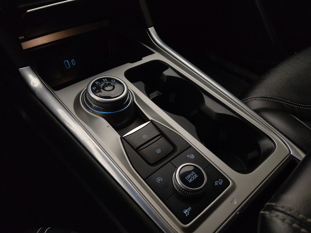 2020 Ford Explorer in Wichita, KS 67207 - 18098964 26