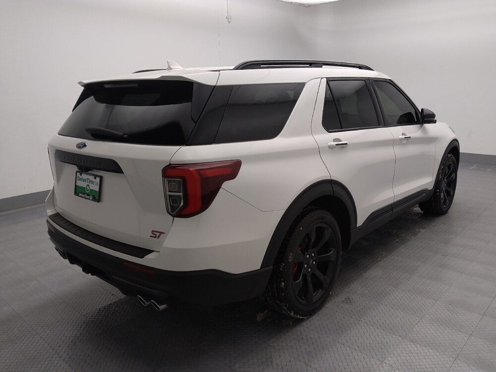 2020 Ford Explorer in Wichita, KS 67207 - 18098964 9