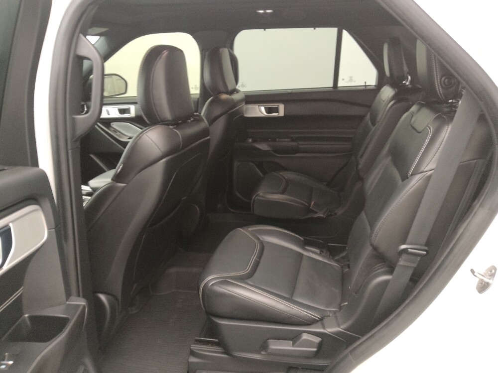 2020 Ford Explorer in Wichita, KS 67207 - 18098964 18