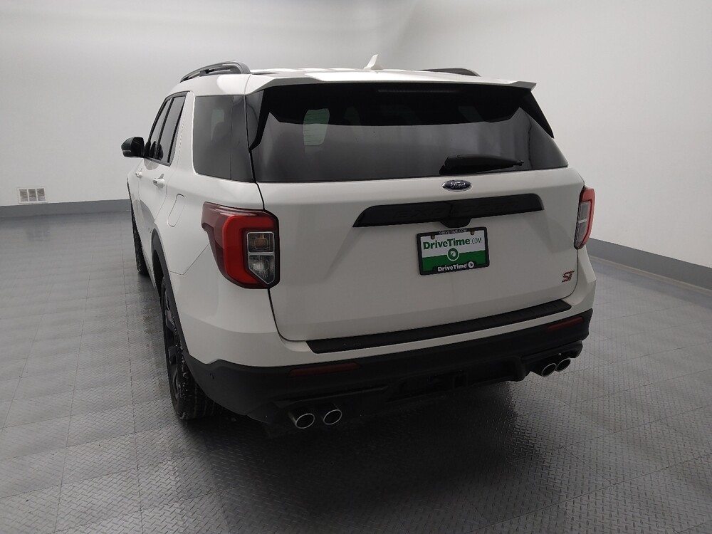 2020 Ford Explorer in Wichita, KS 67207 - 18098964 6
