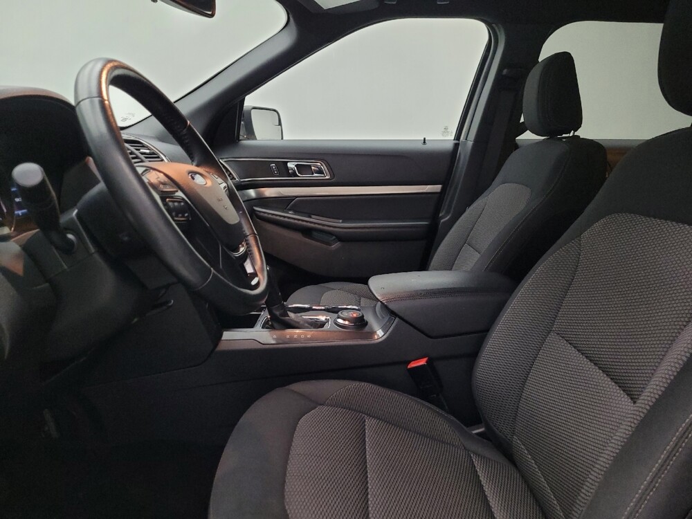2018 Ford Explorer in Midlothian, IL 60445 - 18098969 17