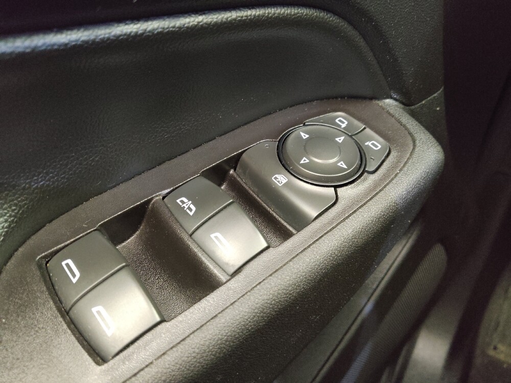 2019 Chevrolet Equinox in Peoria, IL 61615 - 18098970 27