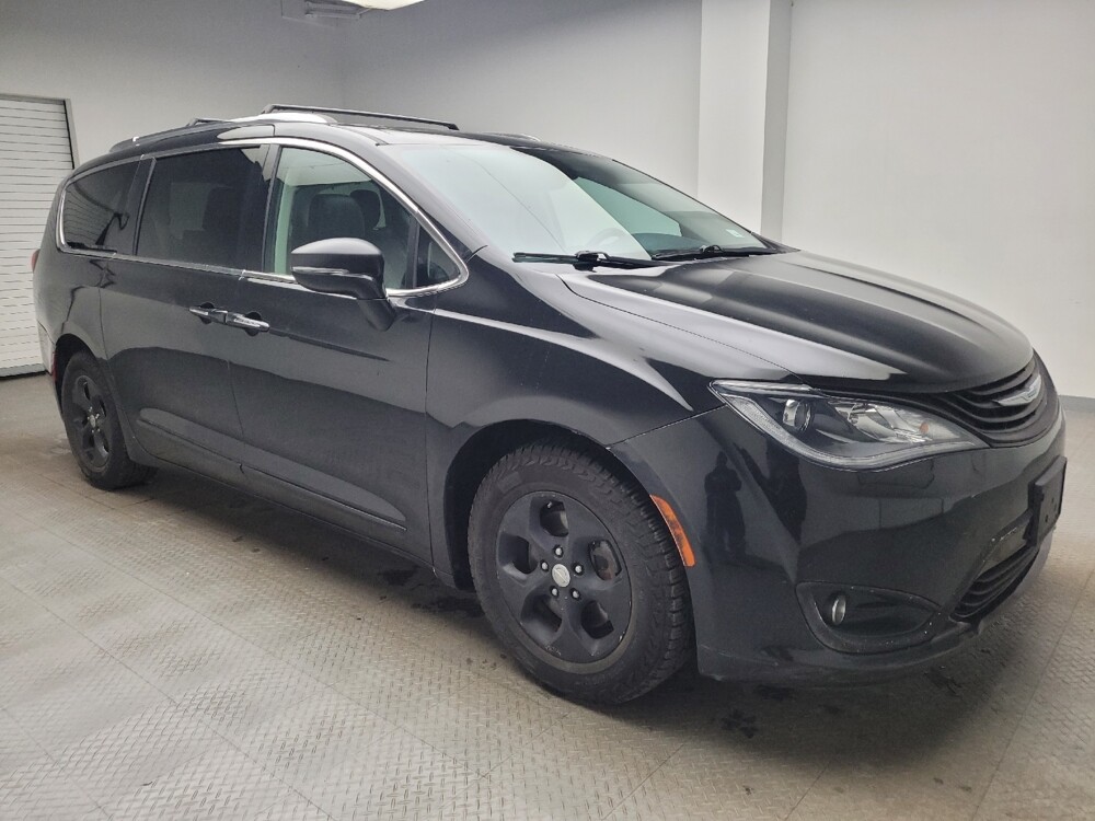 2018 Chrysler Pacifica in Taylor, MI 48180 - 18098973 11