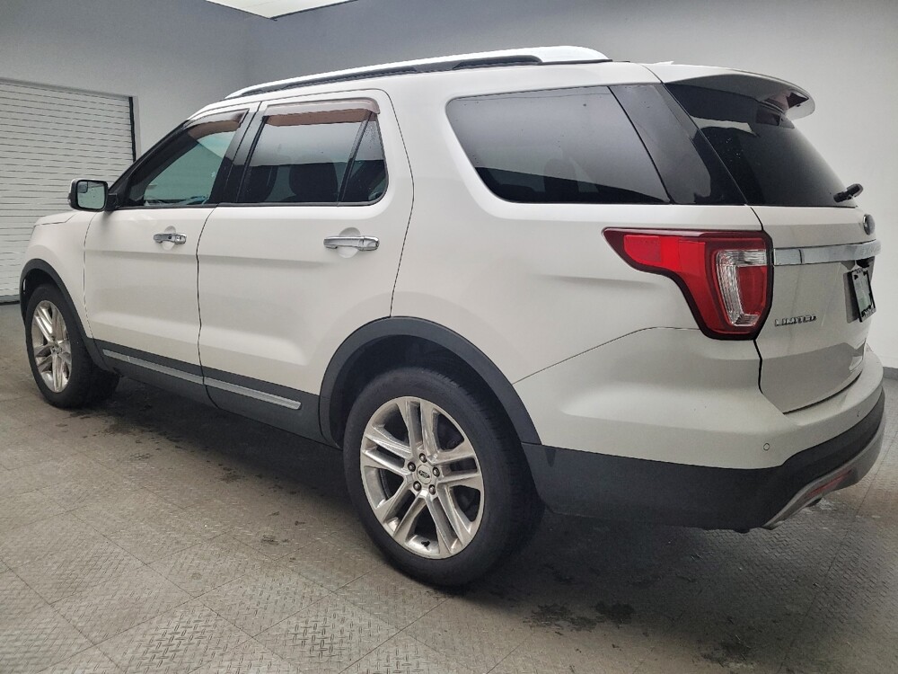 2017 Ford Explorer in Grand Rapids, MI 49508 - 18098975 3