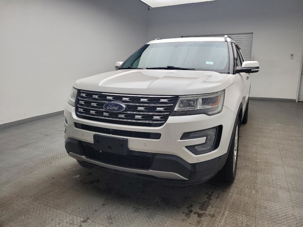2017 Ford Explorer in Grand Rapids, MI 49508 - 18098975 15