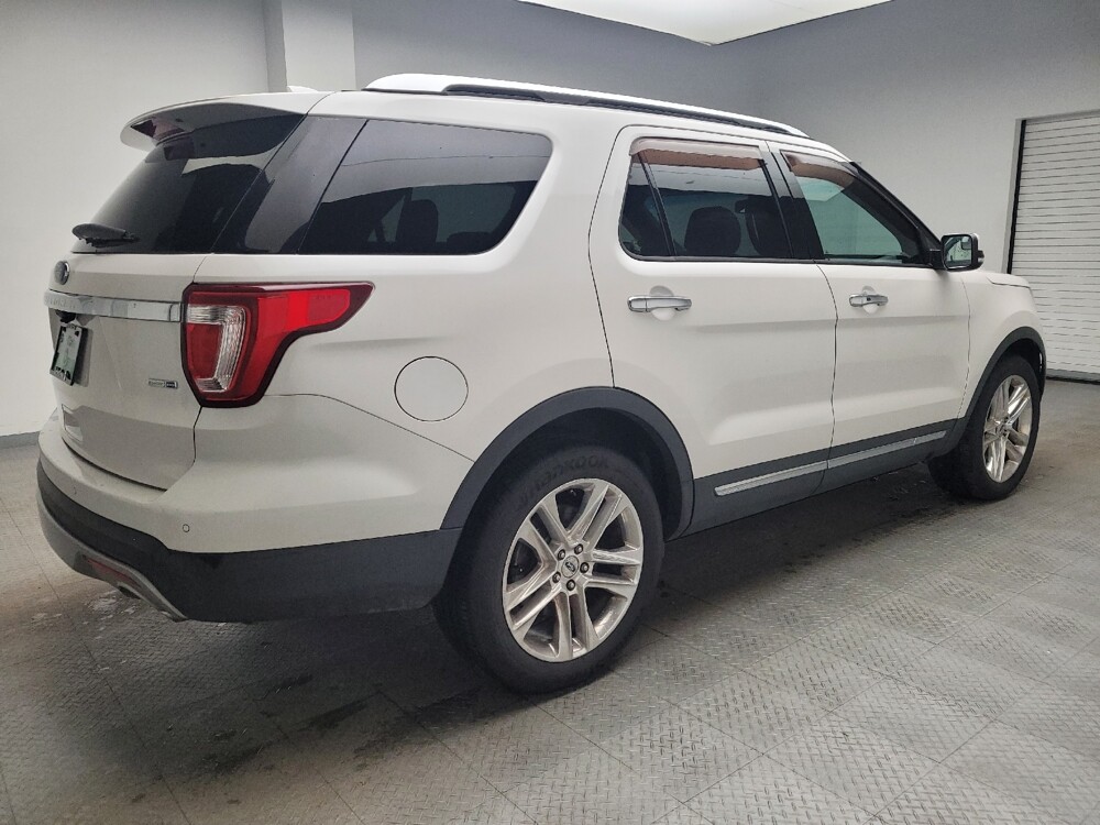 2017 Ford Explorer in Grand Rapids, MI 49508 - 18098975 10